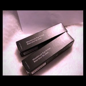 New Eye primer